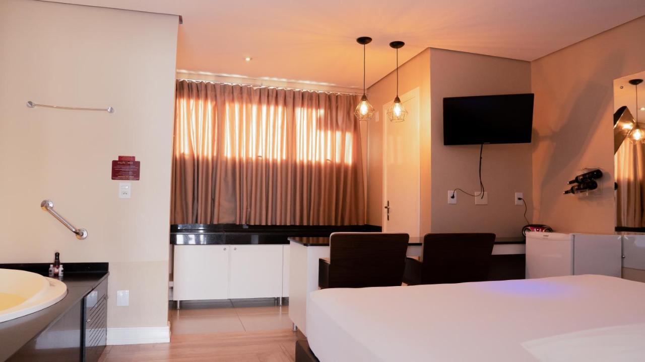 Bangalô Motel by Drops Santa Maria  Bagian luar foto
