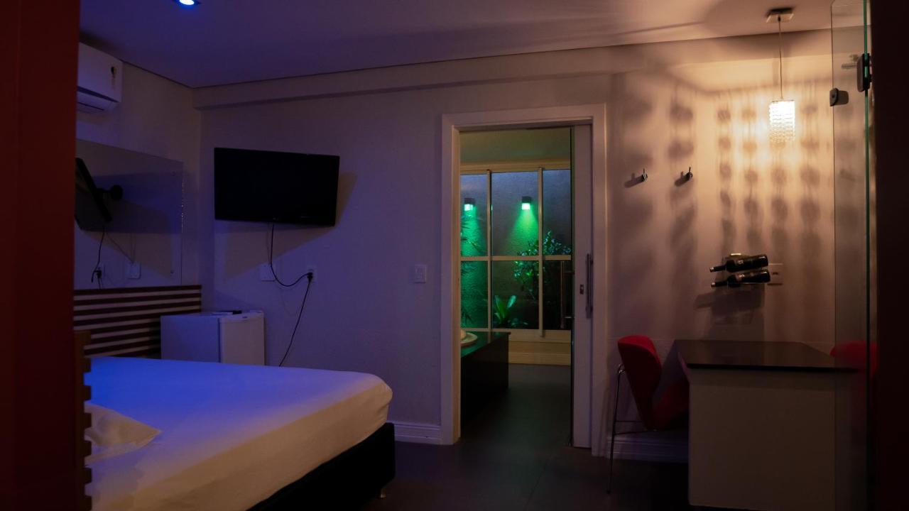 Bangalô Motel by Drops Santa Maria  Bagian luar foto