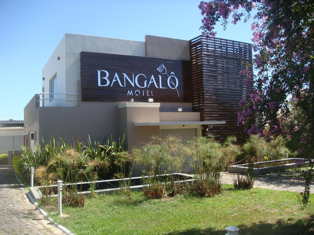 Bangalô Motel by Drops Santa Maria  Bagian luar foto